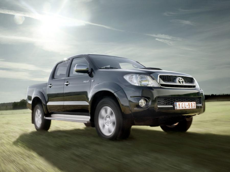  Toyota Hilux Double Cab 2008 года  (фото 7 из 30)